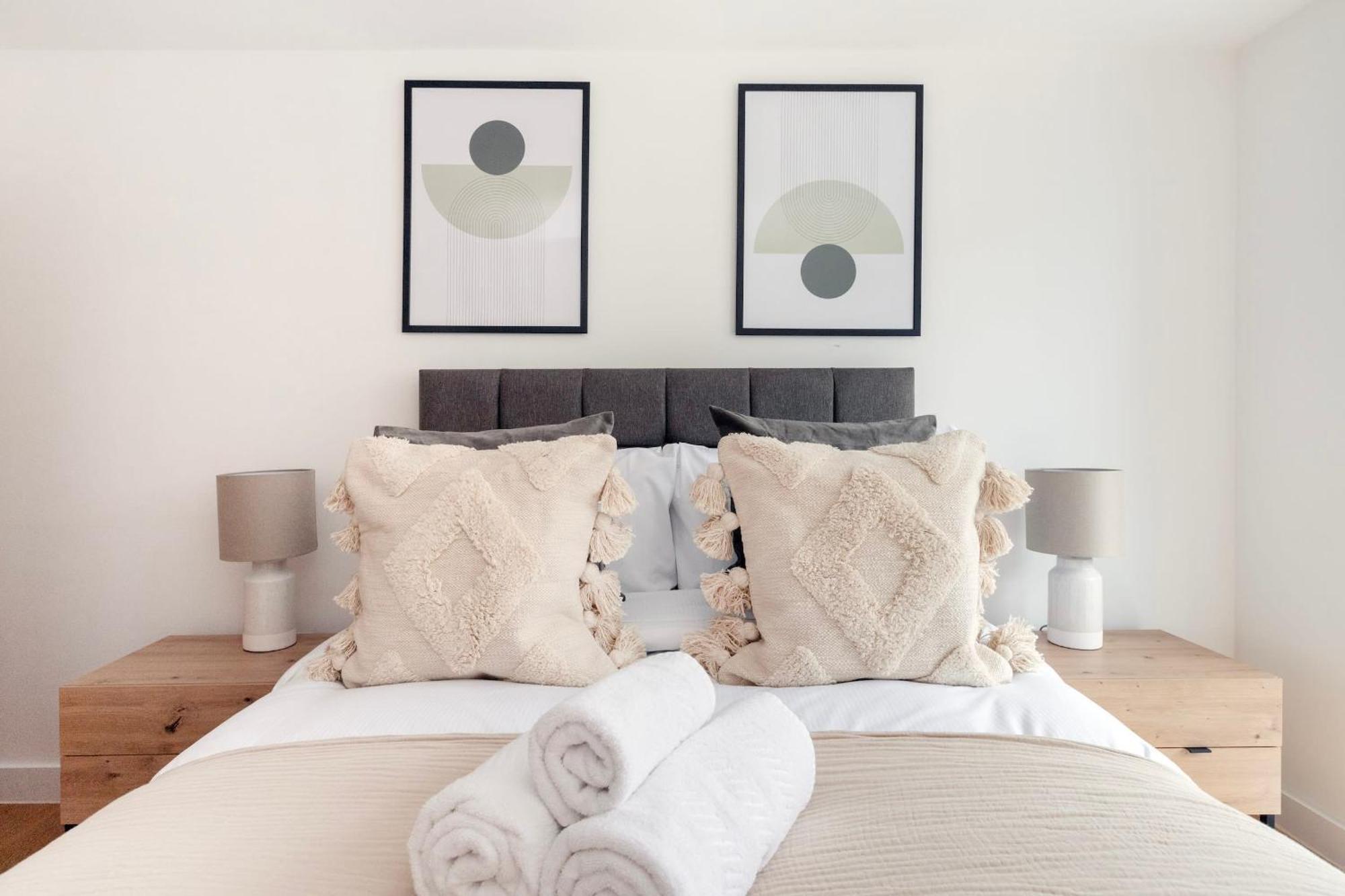 Fitzrovia With Balcony - Cityapartmentstay لندن المظهر الخارجي الصورة